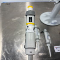 Eppendorf Research Plus x6 pipettes image 1